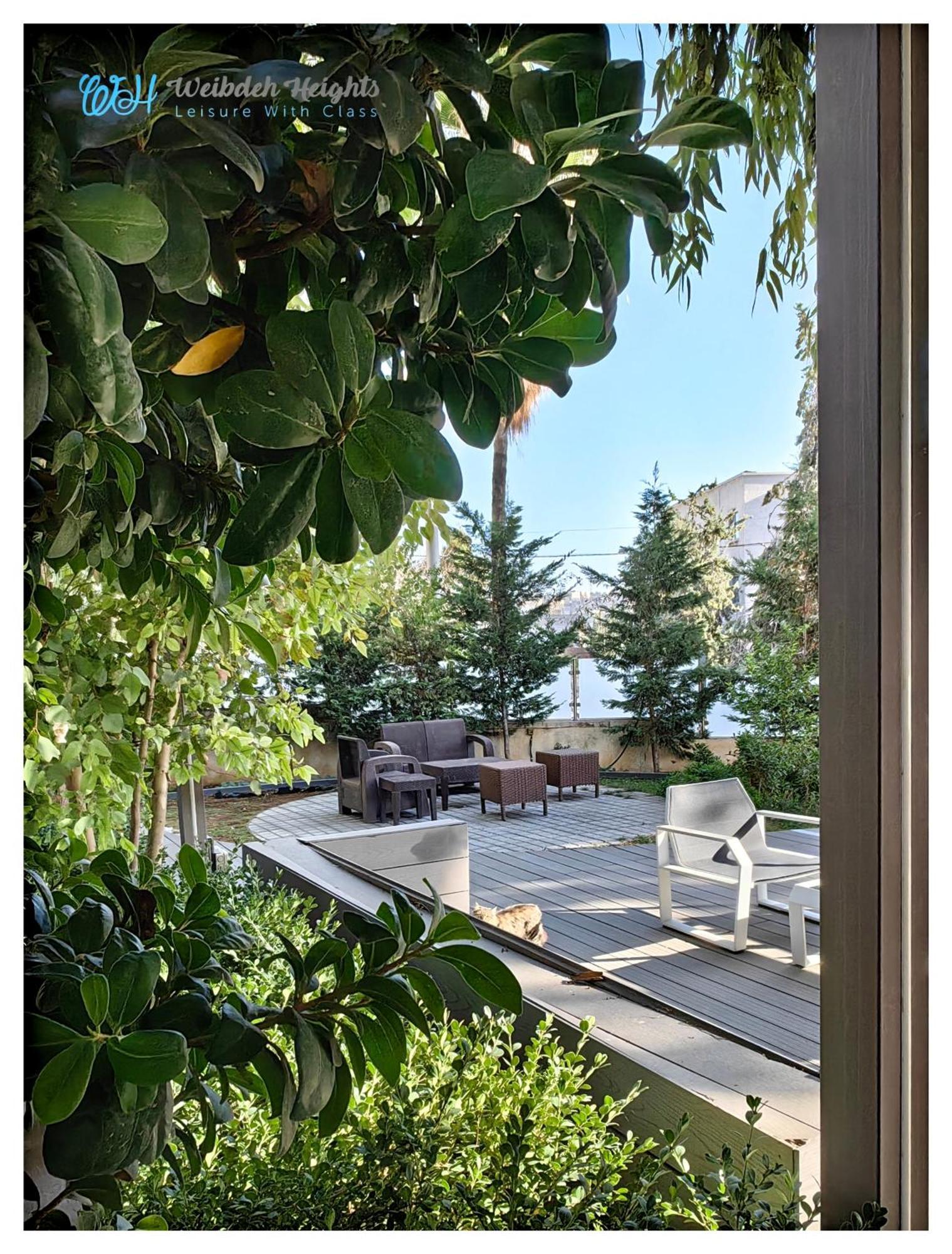Weibdeh Heights Hotel Suites Amman Exteriör bild